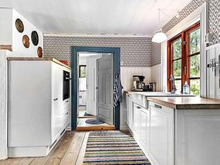 10 person holiday home in SKILLINGARYD - 3