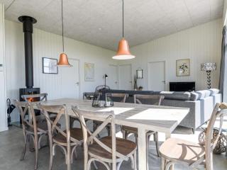 8 person holiday home in Ringkøbing - 2