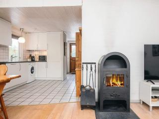 4 person holiday home in Blåvand - 5