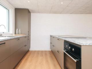 6 person holiday home in Ringkøbing - 2