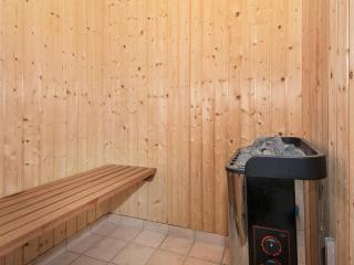 5 star holiday home in Ulfborg - 6