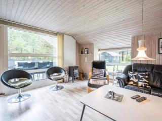 Bright Cottage with Covered Terrace-By Traum - 1