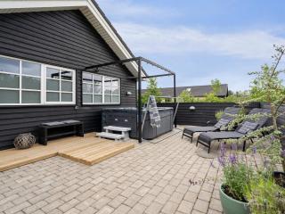 18 person holiday home in Nørre Nebel - 7
