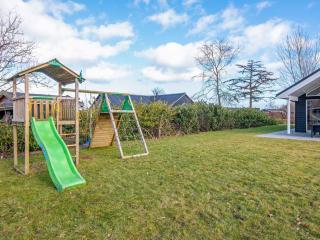 14 person holiday home in Juelsminde - 4
