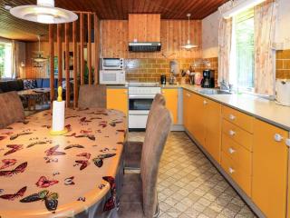 6 person holiday home in Hadsund - 7