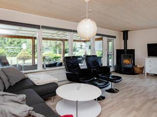 6 person holiday home in Væggerløse - 9