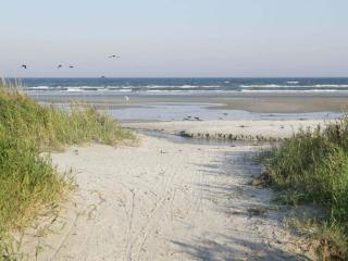 6 person holiday home in Hadsund - 6