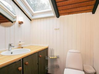 Tranquil Cottage Retreat in Lokken-By Traum - 4