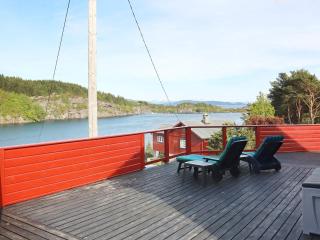 7 person holiday home in KLOKKARVIK - 1