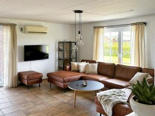 8 person holiday home in Tarm - 5