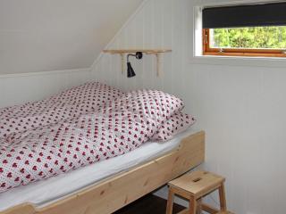 9 person holiday home in Lyngseidet - 6