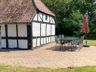 7 person holiday home in Grenaa - 7