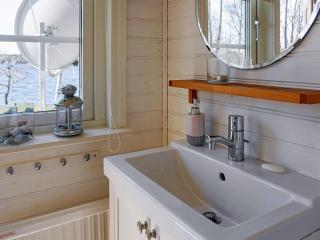 6 person holiday home in GULLSPåNG - 7