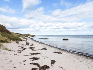 6 person holiday home in Hadsund - 1