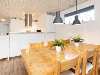 6 person holiday home - 4