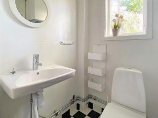 4 person holiday home in Skånes-Fagerhult - 9