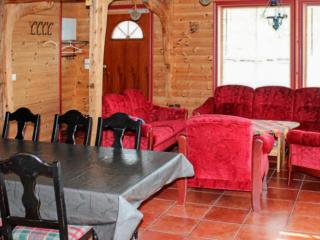 6 person holiday home in HOSTELAND - 1