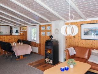 6 person holiday home in Blåvand-By Traum - 1