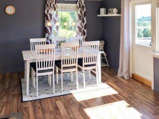6 person holiday home in AVERØY - 9