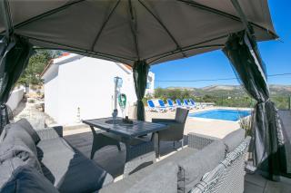 Family friendly house with a swimming pool Pozorac, Trogir - 22648 - 5
