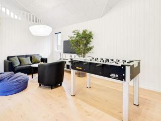 16 person holiday home in Væggerløse - 4