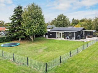 6 person holiday home in Karrebæksminde - 3