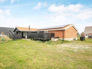 8 person holiday home in Harboøre-By Traum - 0