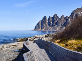 8 person holiday home in STONGLANDSEIDET - 6