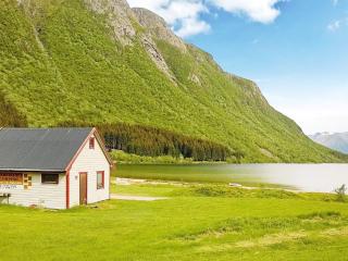 5 person holiday home in ENGAVÅGEN-By Traum - 2