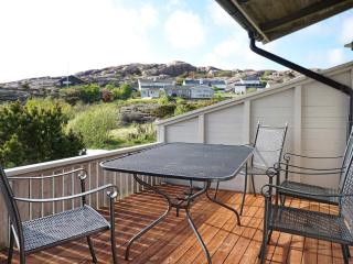 6 person holiday home in Bovallstrand-By Traum - 6