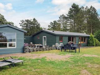 Lakefront Retreat in Sohojlandet - 7