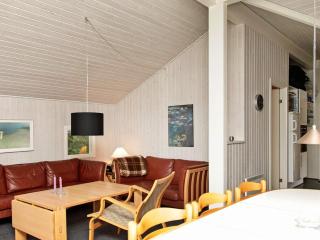 6 person holiday home in Humble-By Traum - 1