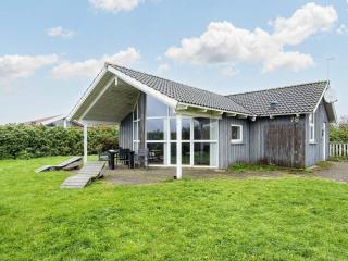 6 person holiday home in Harboøre - 0