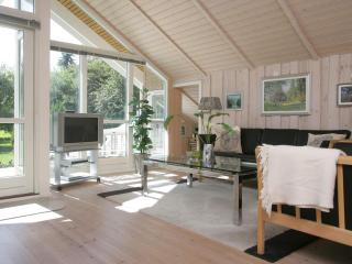 Luxury Retreat in Marielyst - 3