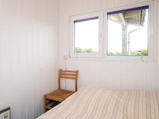 Bright Summerhouse near Sea - 5