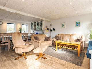 8 person holiday home in Løkken-By Traum - 8