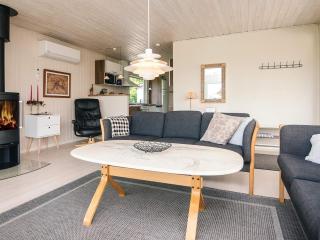 6 person holiday home in Aabenraa-By Traum - 1