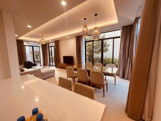 Luxury Villa Beach Front - 0