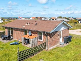 7 person holiday home in Frøstrup - 0