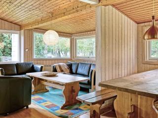 6 person holiday home in Aakirkeby-By Traum - 2