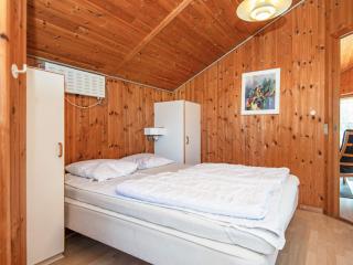 8 person holiday home in Juelsminde-By Traum - 8