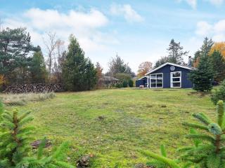 6 person holiday home in Hals - 7