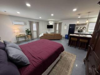 Private Midtown Studio - 6
