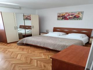 Apartment Ivica - Three Bedroom Apartment with Terrace - Trogir (Traù) - 9