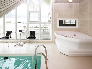 Five-Bedroom Holiday home in Jelsa 2 - 2
