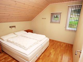 Five-Bedroom Holiday home in Jelsa 2 - 1