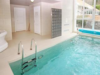 Five-Bedroom Holiday home in Jelsa 1 - 1