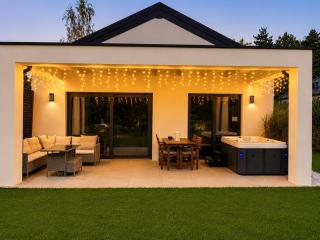 Large holiday home, swimming pool, sauna, jacuzzi - Odargowo - 5