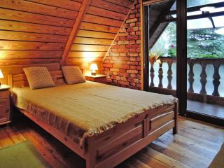 Holiday home with jacuzzi and private garden - 5