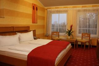 Hotel Eleganz - Rustow - 3